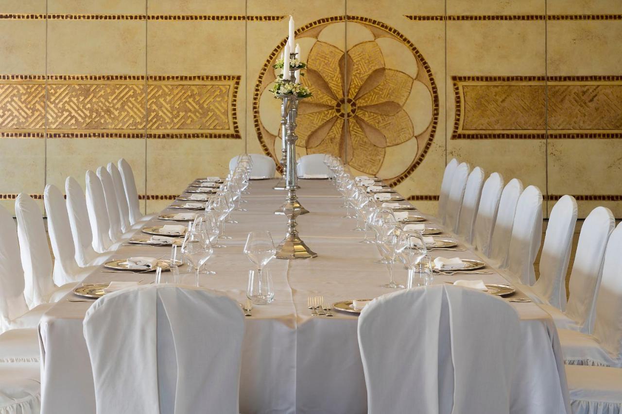 קטאניה Romano Palace Luxury Hotel מראה חיצוני תמונה The ballroom
