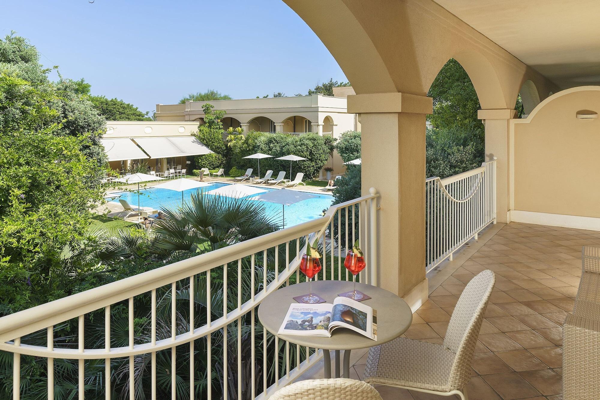 קטאניה Romano Palace Luxury Hotel מראה חיצוני תמונה The Westin Resort & Villas, Naoussa, Paros